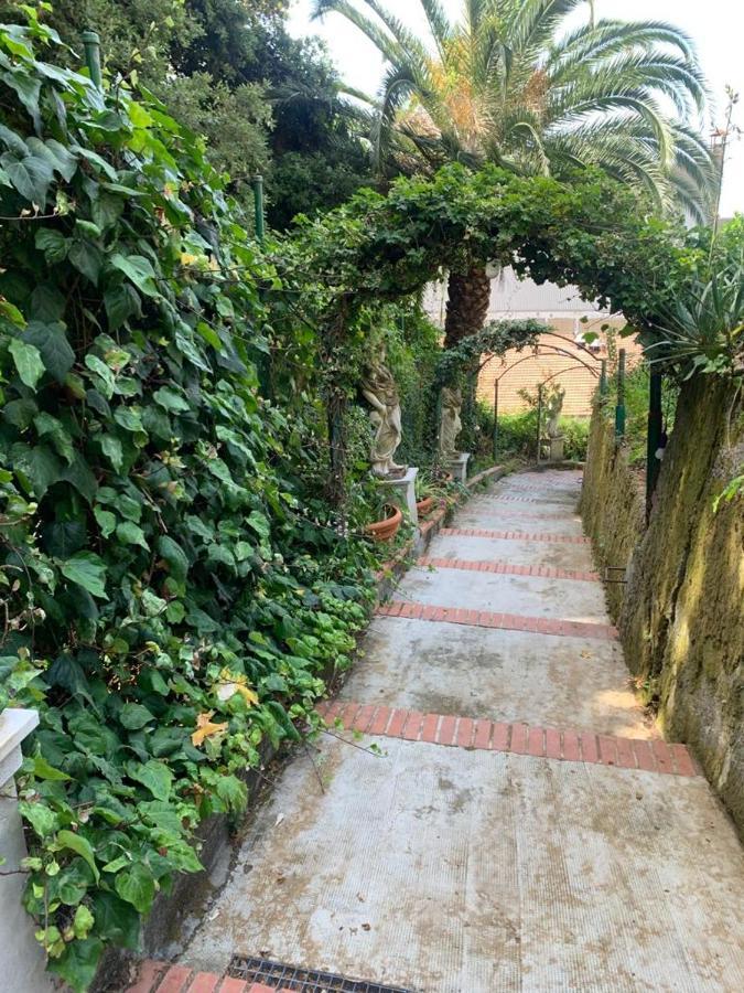 Caligo Panzió La Spezia Kültér fotó
