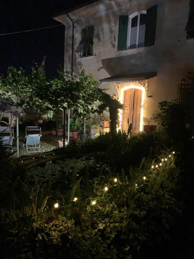 Caligo Panzió La Spezia Kültér fotó